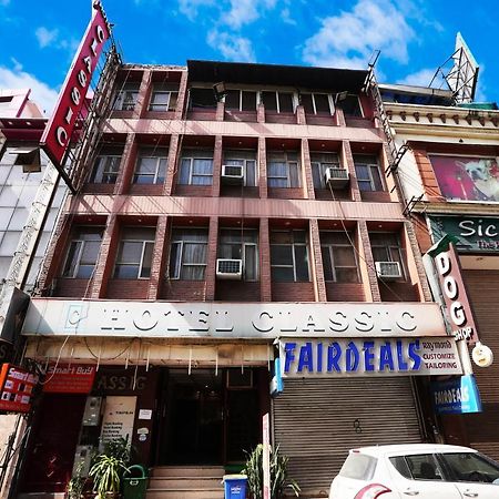 Hotel Classic New Delhi Exterior photo
